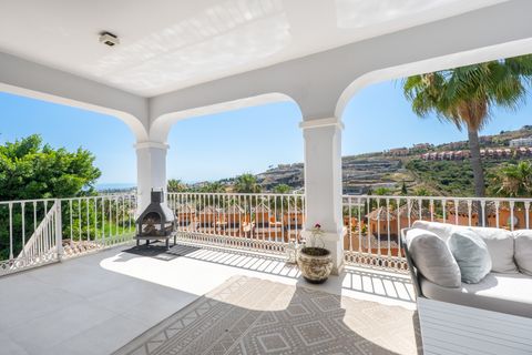 Villa a Benahavis, Malaga, Benahavis - € 2.490.000 | Ref: PANR-15415 - foto 8
