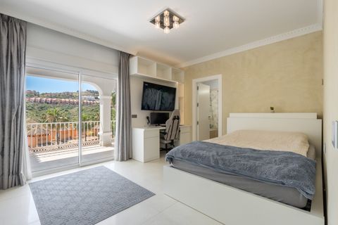 Villa a Benahavis, Malaga, Benahavis - € 2.490.000 | Ref: PANR-15415 - foto 30