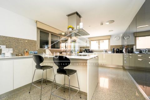 Villa i Torrevieja, Alicante, Torrevieja - € 1.800.000 | Ref: MT566-D - foto 10