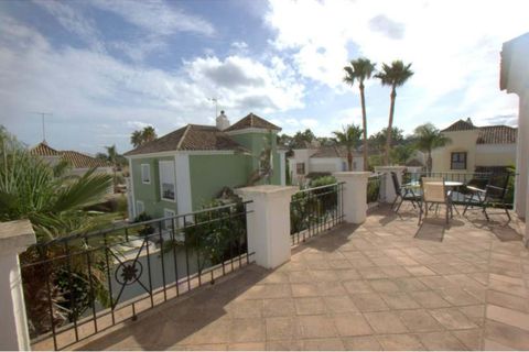 Villa a La Duquesa, Malaga, La Duquesa - € 695.000 | Ref: SMSM14678 - foto 6