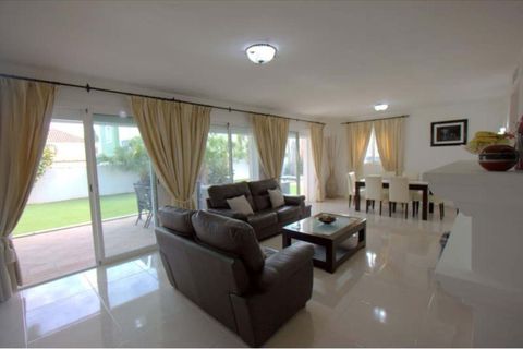 Villa a La Duquesa, Malaga, La Duquesa - € 695.000 | Ref: SMSM14678 - foto 9