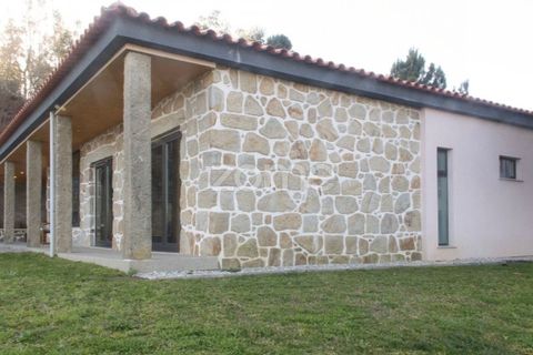 Villa i Vila Verde, Braga, Vila Verde - € 450.000 | Ref: ZMPT585746 - foto 36