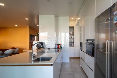 Villa in Valongo, Porto, Valongo - € 760.000 | Ref: ZMPT570091 - foto 8