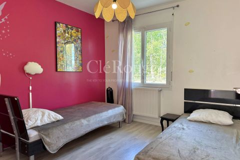 Villa a Duras, Lot-et-Garonne, Duras - € 430.500 | Ref: CTR038 - foto 13