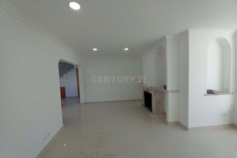Villa i Carcavelos, Lisbon, Carcavelos - € 625.000 | Ref: C0483-01727 - foto 10