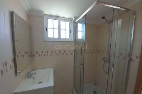 Villa i Carcavelos, Lisbon, Carcavelos - € 625.000 | Ref: C0483-01727 - foto 18