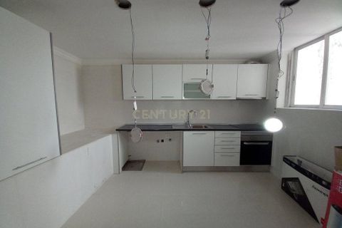 Villa i Carcavelos, Lisbon, Carcavelos - € 625.000 | Ref: C0483-01727 - foto 31