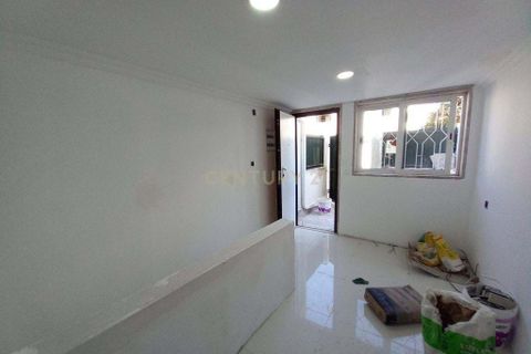 Villa i Carcavelos, Lisbon, Carcavelos - € 625.000 | Ref: C0483-01727 - foto 34