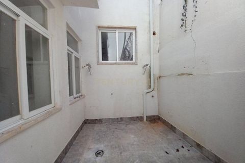 Villa i Carcavelos, Lisbon, Carcavelos - € 625.000 | Ref: C0483-01727 - foto 35