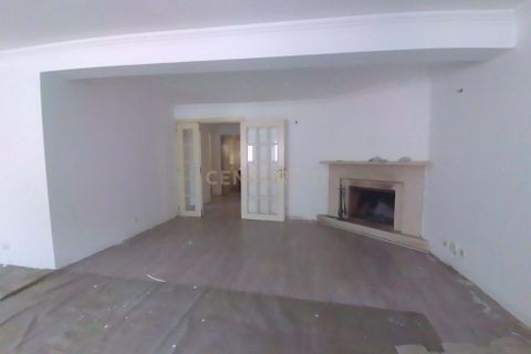 Villa i Sintra, Lisbon, Sintra - € 700.000 | Ref: C0483-01729 - foto 33