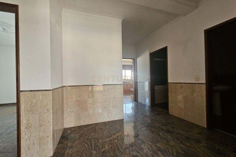 Villa a Moita, Setubal, Moita - € 346.000 | Ref: C0483-01744 - foto 14