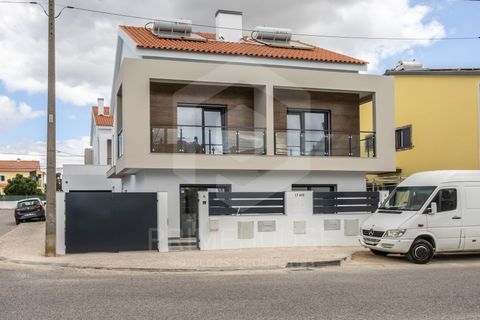 Villa i Quinta do Conde, Setubal, Quinta do Conde - € 450.000 | Ref: PH3539 - foto 8