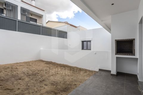 Villa i Quinta do Conde, Setubal, Quinta do Conde - € 450.000 | Ref: PH3539 - foto 10