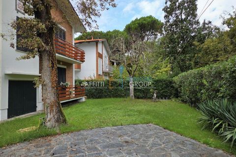 Villa a Massa, Massa and Carrara, Massa - € 980.000 | Ref: 3618 - foto 40