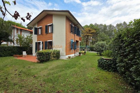 Villa a Massa, Massa and Carrara, Massa - € 980.000 | Ref: 3618 - foto 44