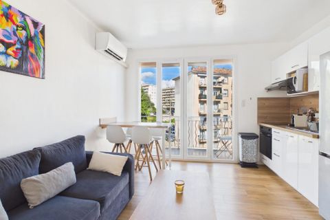 Lejlighed i Ajaccio, Corse-du-Sud, Ajaccio - € 174.000 | Ref: VA12903-MAXIMMO - foto 10