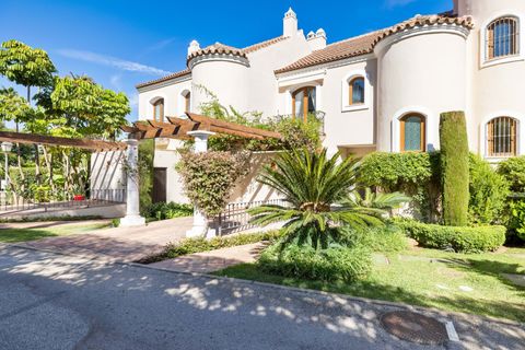 Byhus i Estepona, Malaga, Estepona - € 695.000 | Ref: SMSE15585 - foto 1