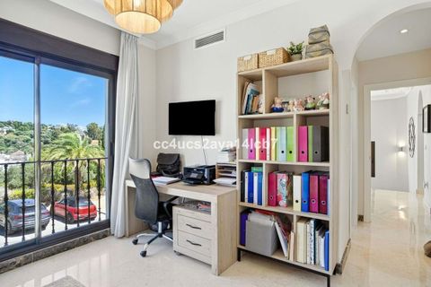 Villa a Estepona, Malaga, Estepona - € 945.000 | Ref: SMSE0781 - foto 37