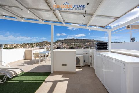 Villa a Benijofar, Alicante, Benijofar - € 439.900 | Ref: FBU20363 - foto 23