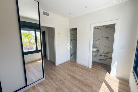 Byhus i Cabo Roig, Alicante, Cabo Roig - € 350.000 | Ref: LUX0356M-D1 - foto 19