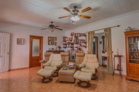 Landejendom i Orihuela, Alicante, Orihuela - € 379.950 | Ref: 50552 - foto 11