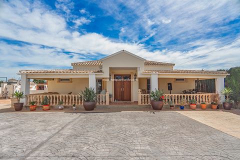 Villa i Heredades, Alicante, Heredades - € 595.000 | Ref: 33035 - foto 1