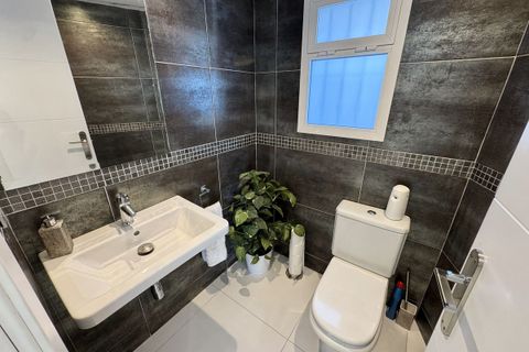 Villa i Calahonda, Malaga, Calahonda - € 1.100.000 | Ref: R5319469 - foto 8