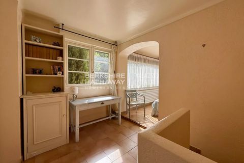 Villa i Grasse, Alpes-Maritimes, Grasse - € 1.400.000 | Ref: ITO3120 - foto 23