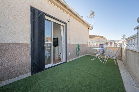 Villa i Cabo Roig, Alicante, Cabo Roig - € 239.000 | Ref: R-11673 - foto 28