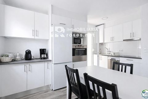 Villa i Empuriabrava, Gerona, Empuriabrava - € 369.000 | Ref: 3715 - foto 9
