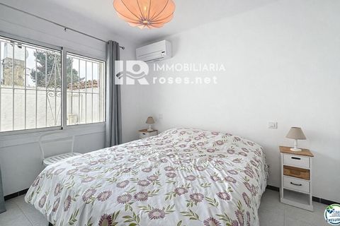 Villa i Empuriabrava, Gerona, Empuriabrava - € 369.000 | Ref: 3715 - foto 16