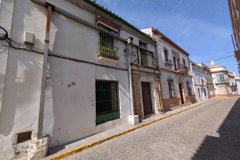 Villa in Sanlucar La Mayor, Sevilla - foto 1