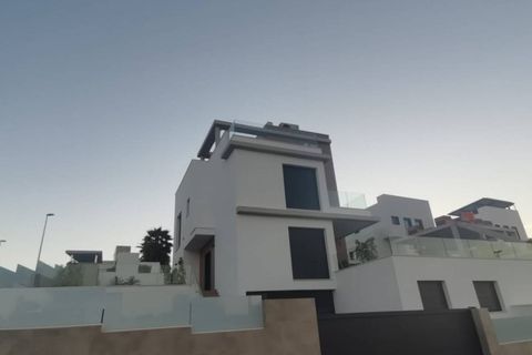 Villa a Orihuela, Alicante, Orihuela - € 1.780.000 | Ref: DLS0595 - foto 3