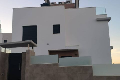Villa a Orihuela, Alicante, Orihuela - € 1.780.000 | Ref: DLS0595 - foto 5
