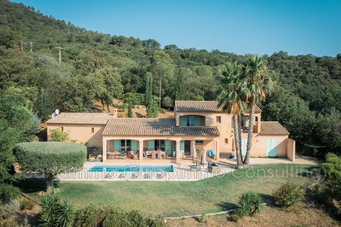 Villa a Grimaud, Var, Grimaud - € 1.690.000 | Ref: 666V7764M - foto 2