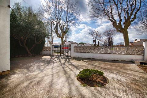 Villa i Empuriabrava, Gerona, Empuriabrava - € 680.000 | Ref: W-048HHA - foto 25