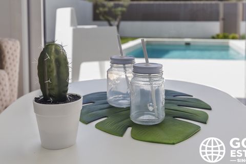 Villa i San Javier, Murcia, San Javier - € 495.000 | Ref: 11893272-01 - foto 5