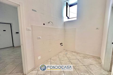 Leilighet i Sant'Antimo, Naples, Sant'Antimo - € 78 000 | Ref: Sant'Antimo - Via Tolomeo - foto 12