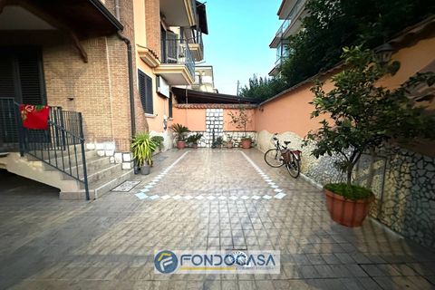 Villa a Orta di Atella, Caserta, Orta di Atella - € 340.000 | Ref: via Michelangelo Buonarroti - foto 3