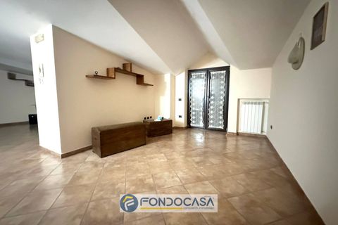 Villa a Orta di Atella, Caserta, Orta di Atella - € 340.000 | Ref: via Michelangelo Buonarroti - foto 20