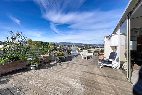 Lejlighed i Antibes, Alpes-Maritimes, Antibes - € 960.000 | Ref: ARV-1136-AA - foto 1