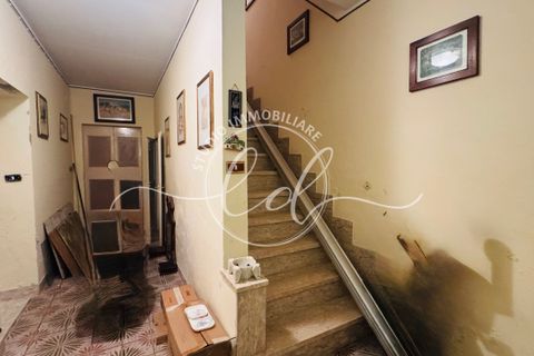 Stadthaus in Seravezza, Lucca, Seravezza - € 280.000 | Ref: 2689 - Foto 2