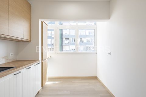 Lejlighed i Carnaxide, Lisbon, Carnaxide - € 420.000 | Ref: W-048DI3 - foto 7