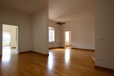 Apartament a Lucca, Lucca, Lucca - € 2.200/mes | Ref: AF03794 - foto 2