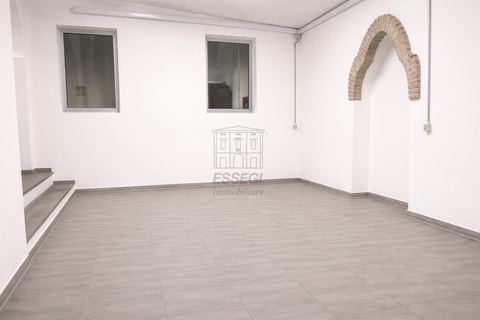 Garatge a Lucca, Lucca, Lucca - € 290.000 | Ref: UF01121 - foto 7