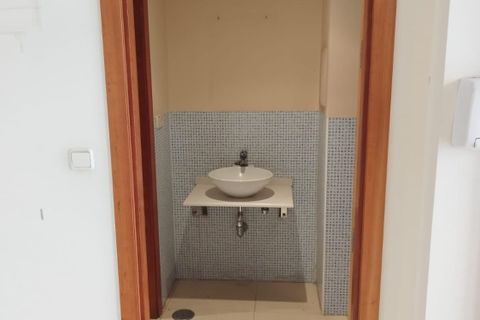 Erhvervsejendom i Calpe, Alicante, Calpe - € 250.000 | Ref: LM-0083-CAL - foto 17