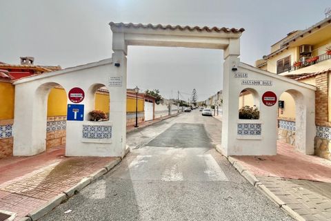 Villa a Torrevieja, Alicante, Torrevieja - € 250.000 | Ref: AG19MLSC1063514 - foto 27