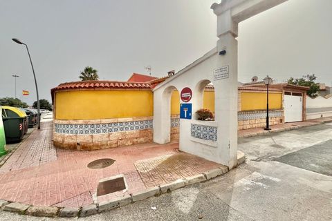 Villa a Torrevieja, Alicante, Torrevieja - € 250.000 | Ref: AG19MLSC1063514 - foto 29