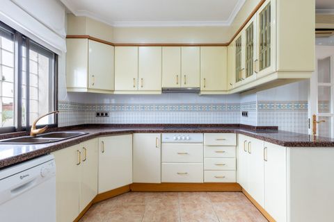 Villa i Torrent, Valencia, Torrent - € 720.000 | Ref: dc3ab43e-f6f1-4de4-a - foto 9
