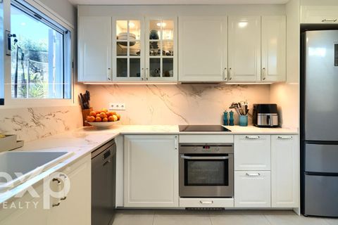 Villa a Godella, Valencia, Godella - € 620.000 | Ref: EXP13463/8930 - foto 12